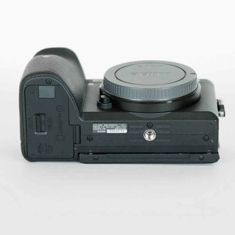 Camera Sony A6600